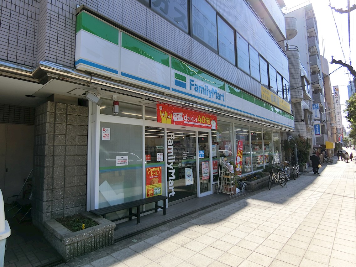 ラシュレエグゼ天王寺 コンビニ