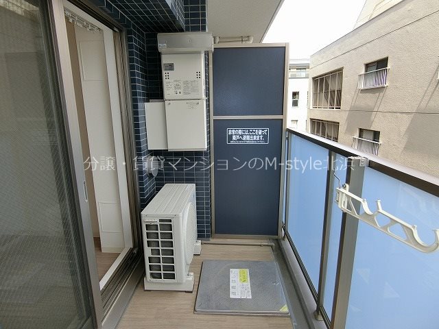 プレサンス大手前ピリオド ベランダ
