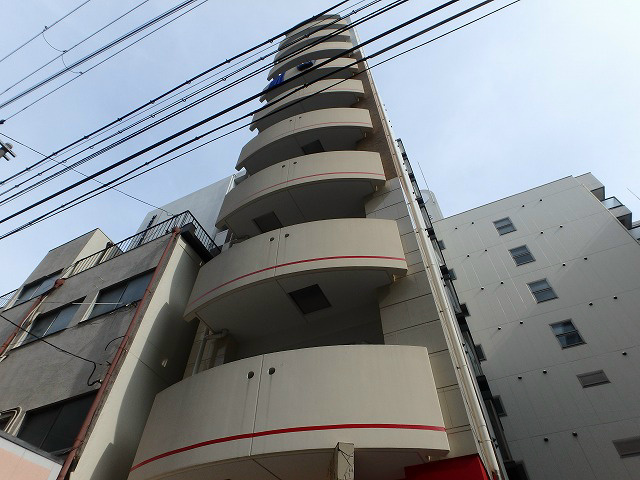 セレニテ本町ROJI02 外観