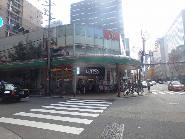 セレニテ本町ROJI02 スーパー