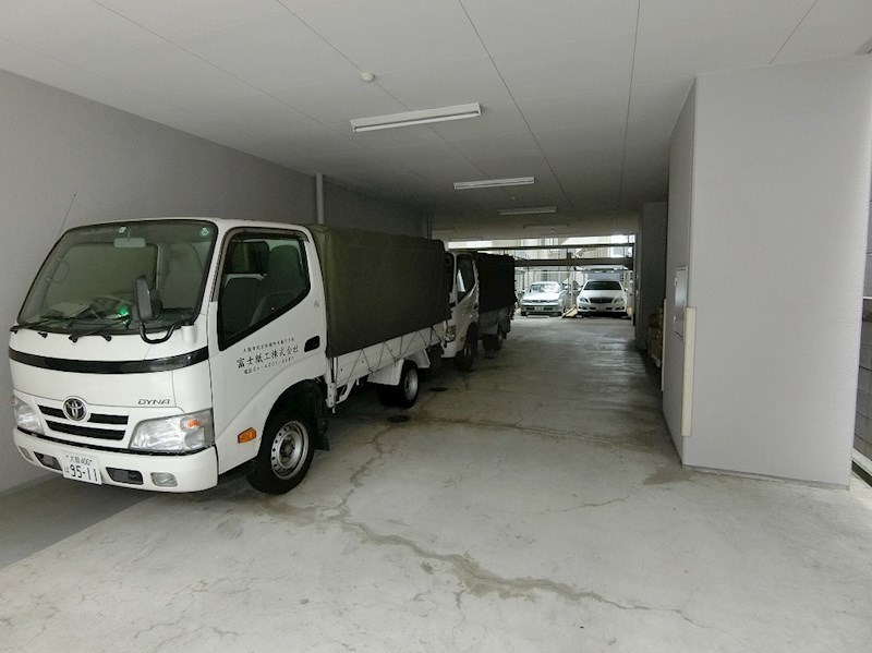 ＴＭ南森町 駐車場