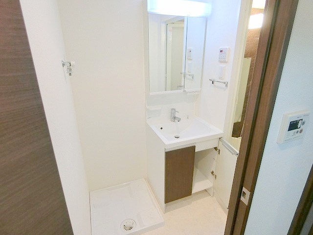 セイル淀屋橋  洗面所