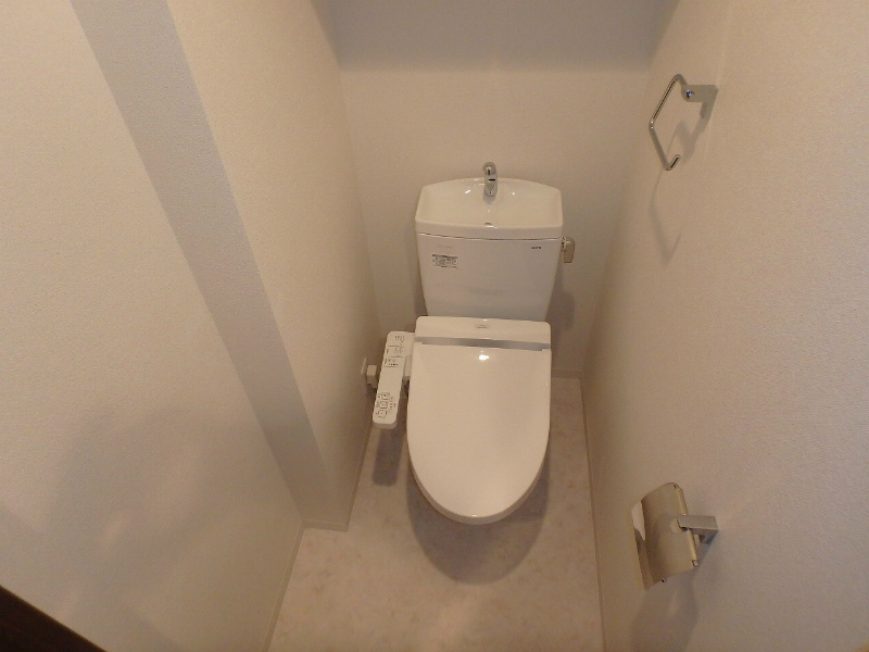 セイル淀屋橋  トイレ