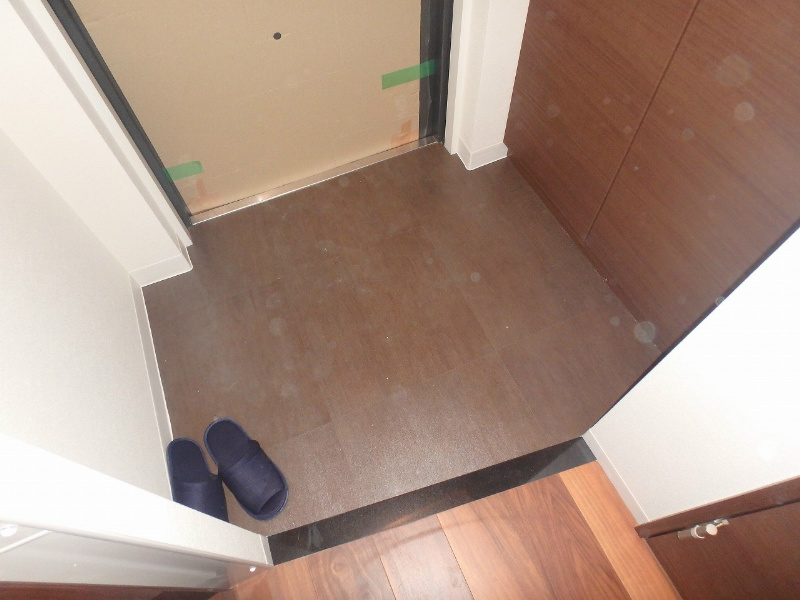 セイル淀屋橋  玄関