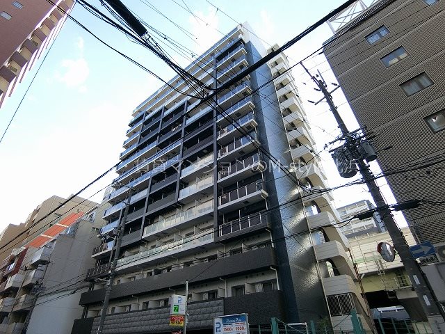 プレサンス堺筋本町センティス 外観