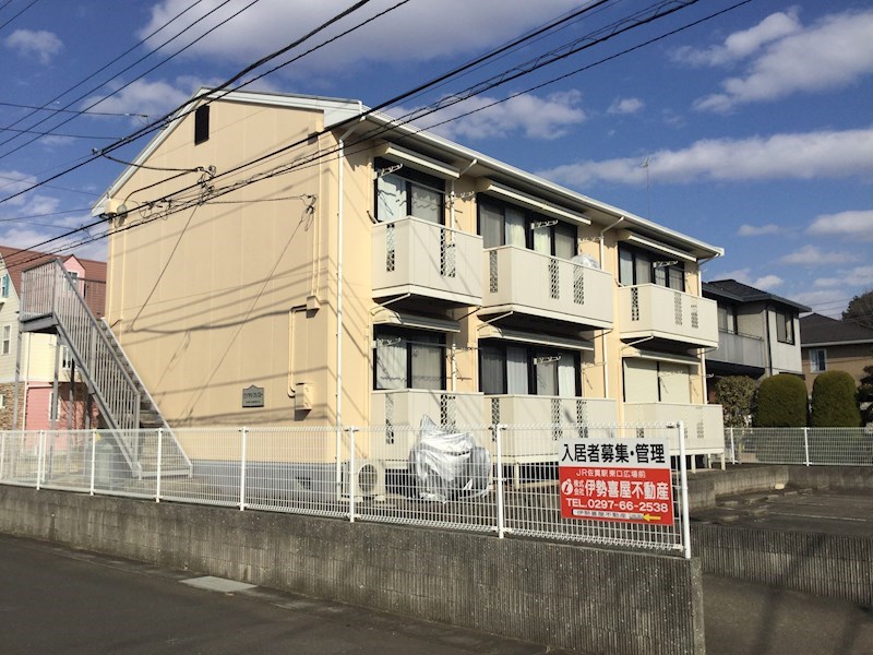 ロイヤルクレスト 外観