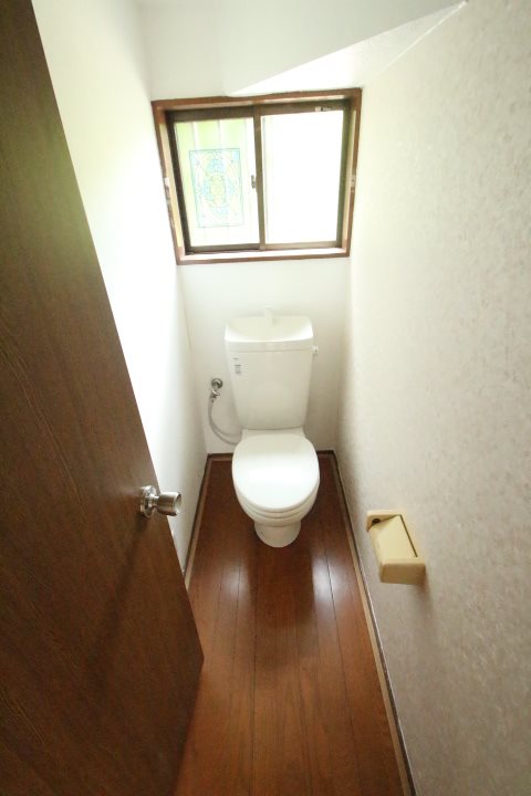 佐倉戸建て トイレ