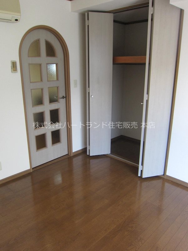 パーシモンコート ベッドルーム