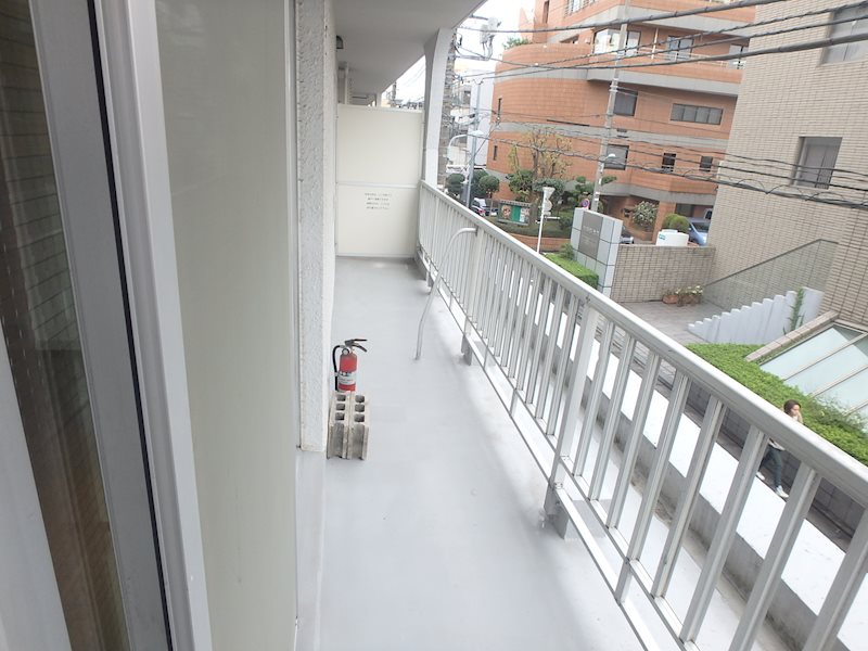 千駄ヶ谷第二スカイハイツ ベランダ
