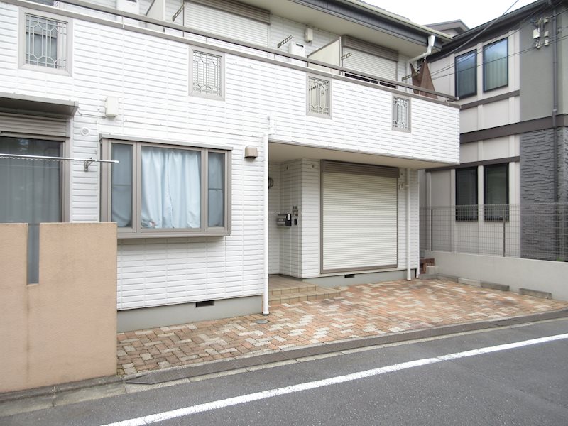 エルマーレ  車庫付き その他外観2