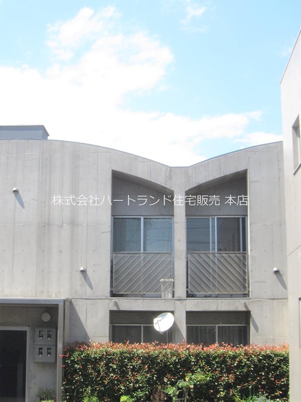 メゾンジュメル 204号室 外観