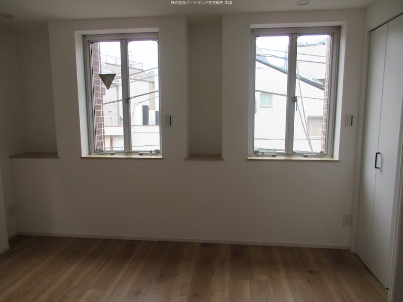 ベッドルーム AXIS BTビル その他4