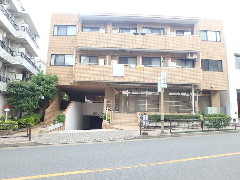 鯉沼ビル   ２０５号室 外観