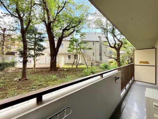 ベランダ ベランダ