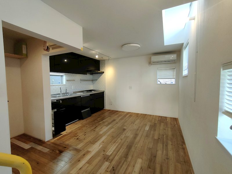 奥沢1丁目貸家（定借５） リビング