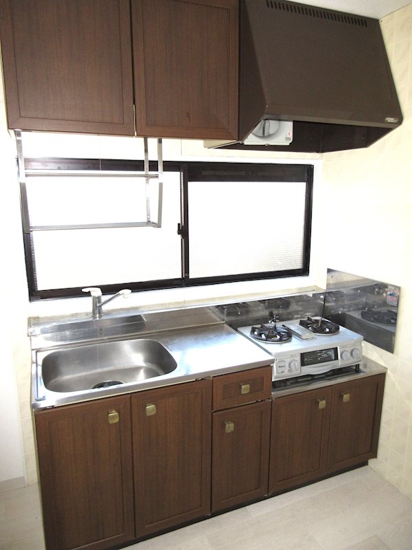 コンロは2口置くタイプです。 ドミール91 キッチン