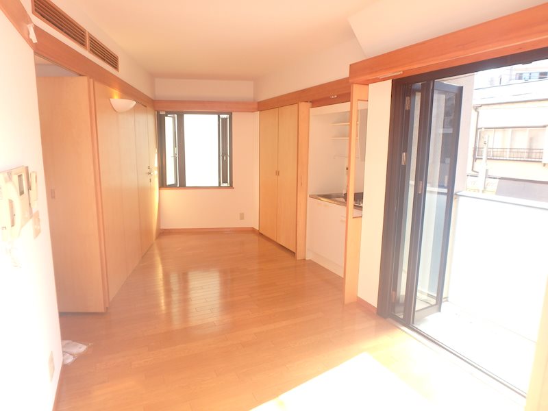 オクサワシュルメール    リビング