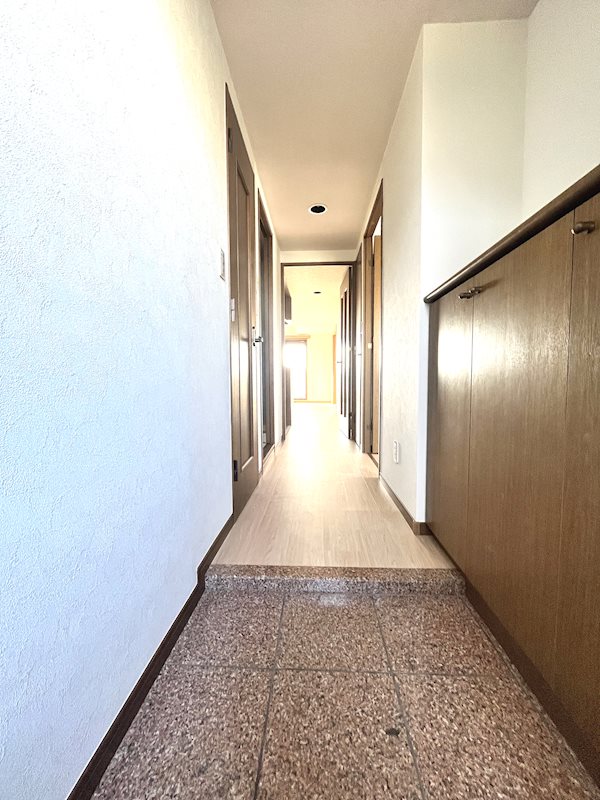 エミネンスラルジュ大倉山 玄関