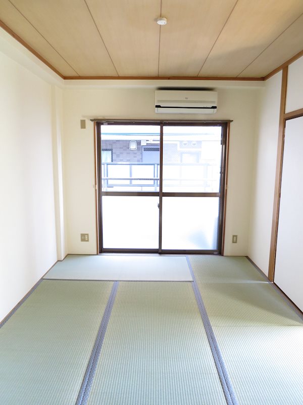 ハウスシャンテ ベッドルーム