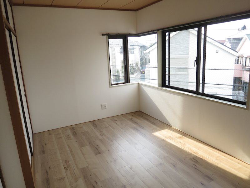 サンシャイン二本木 ベッドルーム