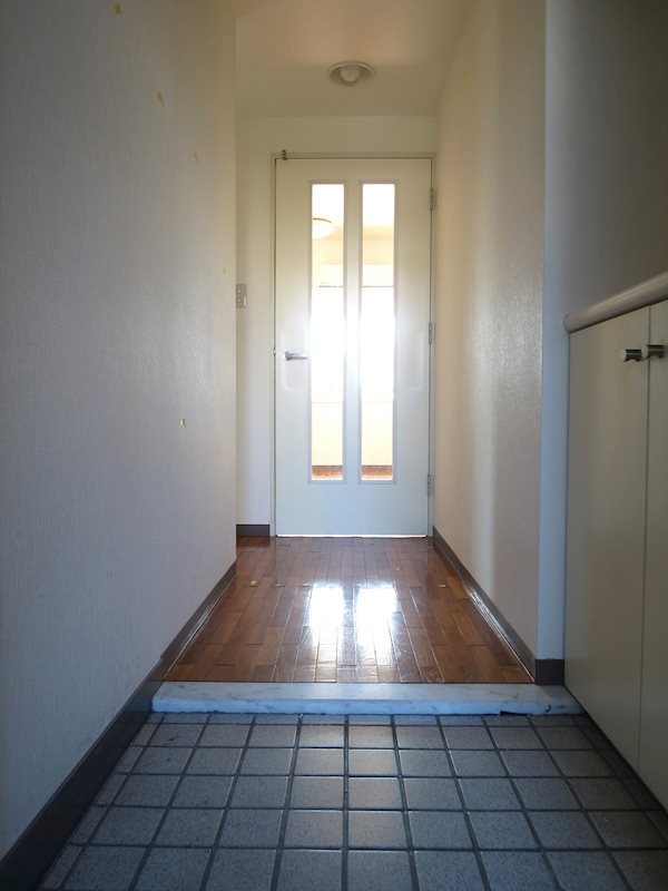 シティハイツ鶴見 玄関