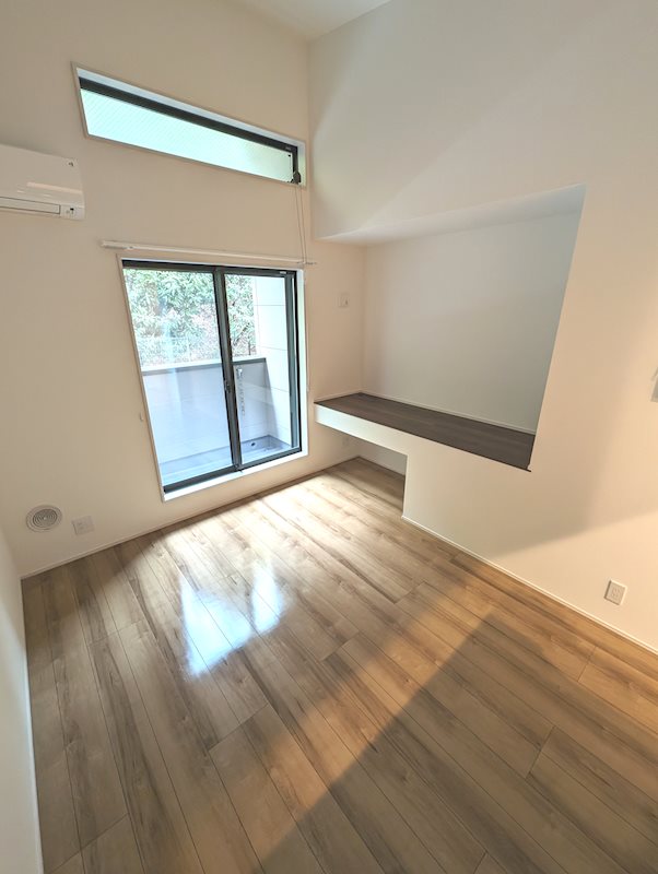 ユニテ駒岡　 リビング