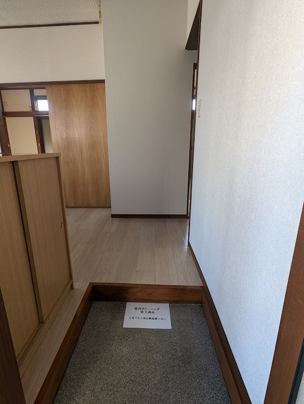 山手ハウス 玄関
