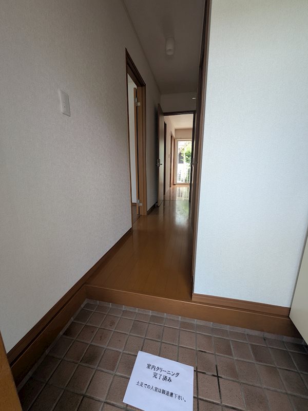 ルアナ梶山 玄関