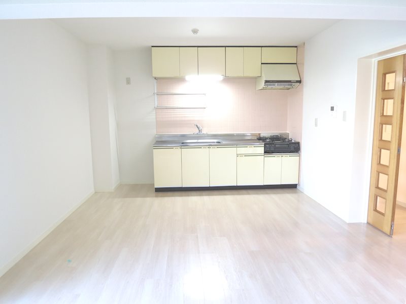 サンシャイン二本木 リビング