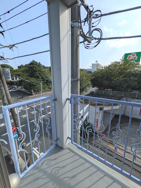 Dear&amp;lsquo;s on北寺尾 ベランダ