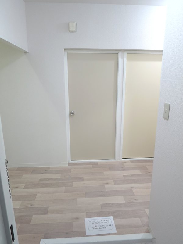 ＴＳハイム大東 玄関
