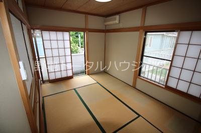 ベッドルーム