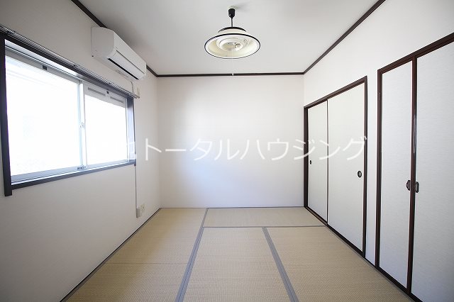 ベッドルーム