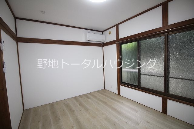 ベッドルーム