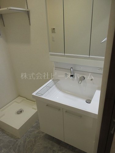 ストック羽沢 洗面所