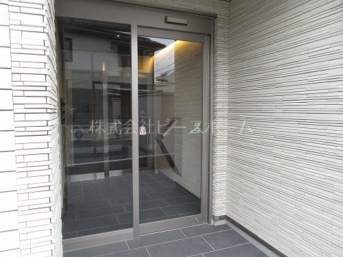 ストック羽沢 エントランス