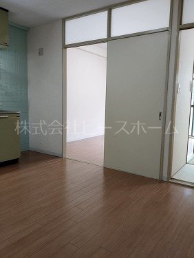長瀬第三マンション リビング