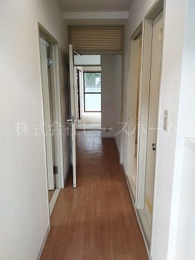 長瀬第三マンション 玄関