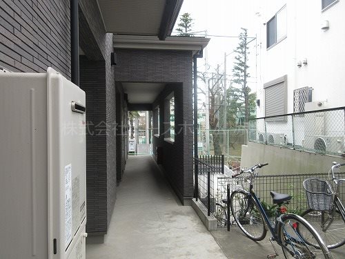 クレール ロビー