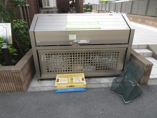 オークビレッジ その他