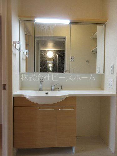 ウエストパーク西台 洗面所