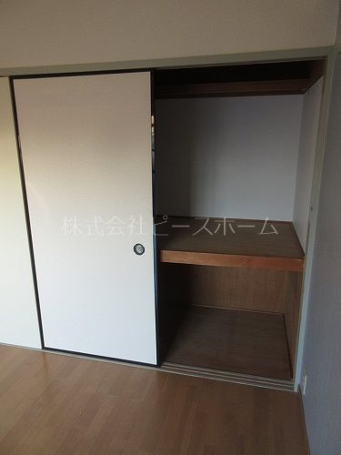 長瀬第三マンション 収納