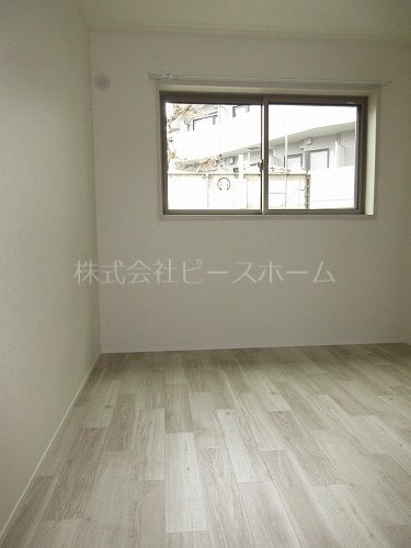 ストック羽沢 ベッドルーム
