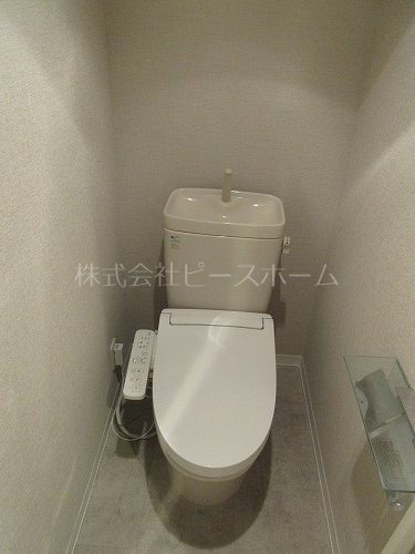 アパートメンツ練馬北町 トイレ