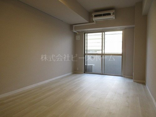 アパートメンツ練馬北町 リビング