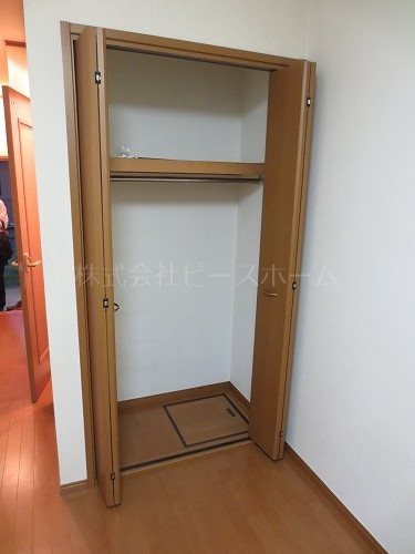 スタンザエモジオーネ 収納