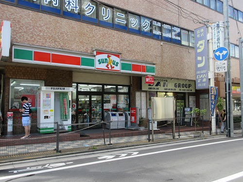 SKモナリエ・成増 コンビニ