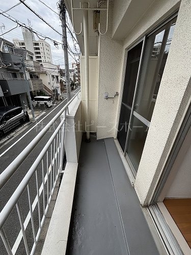 徳丸学院ビル ベランダ