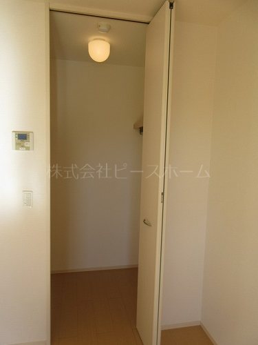 カレント上板橋 収納