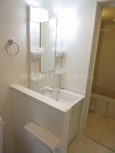 アーベインテラス氷川台 洗面所